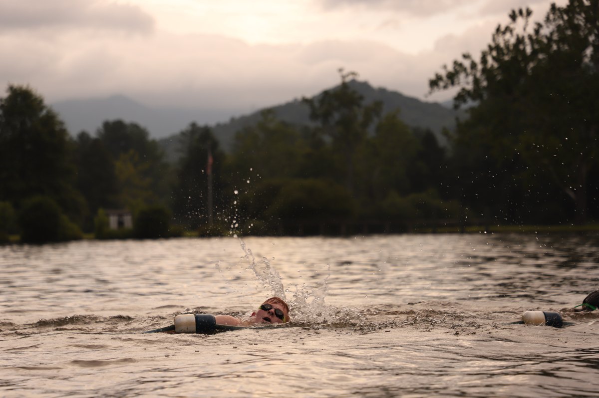 Sundays at Rockmont are incredibly fun and filling, and they start with an impressive "challenge by choice" - the Mile Swim! Check out this blog about the mile swim from this past summer, here! hubs.ly/Q010hD9F0 #camprockmont #rockmont2022