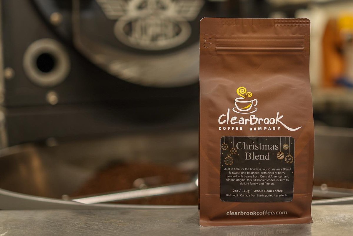 CoClearbrook's tweet photo. Our seasonal Christmas Blend is out. It features a Kenyan Nyeri, Ethiopian Yirgicheffe and an Organic Nicaraguan. Really nice blend this year, I know you will enjoy it.🎄☕️ https://t.co/qT0WSirSK5