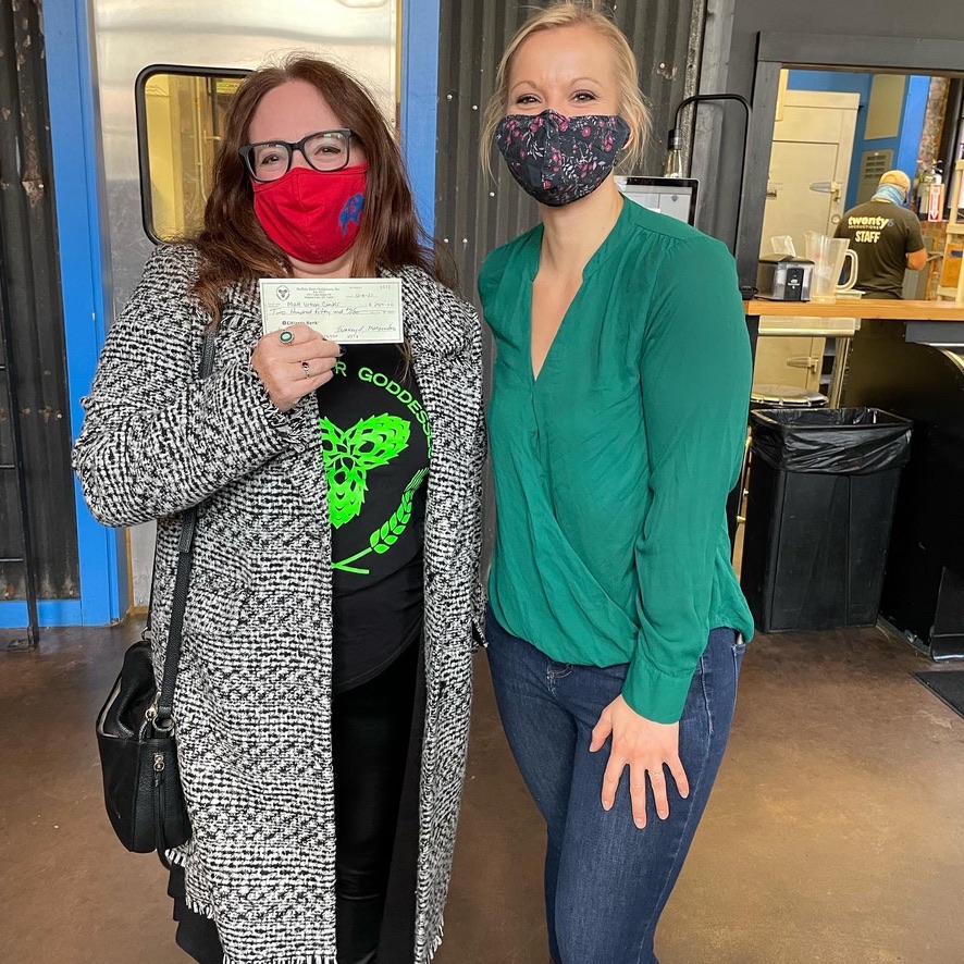 Buffalo Beer Goddesses tweet media