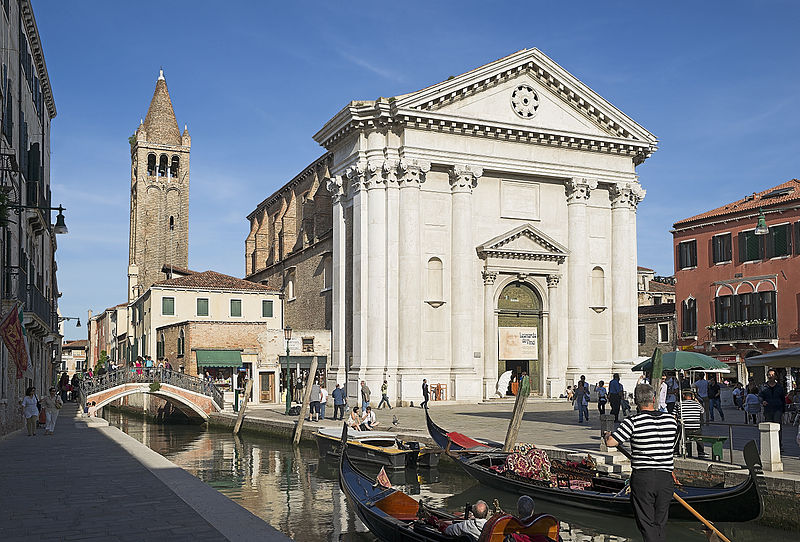 alberto_sanavia's tweet photo. #24dicembre 1749, #Venezia: su progetto dell’architetto 📐 Lorenzo #Boschetti, si cominica l’opera di rinnovamento della chiesa di San Barnaba. Tali lavori termineranno 30 anni dopo quando l’edificio religioso assumerà la forma attuale https://t.co/xUs04TqAC0