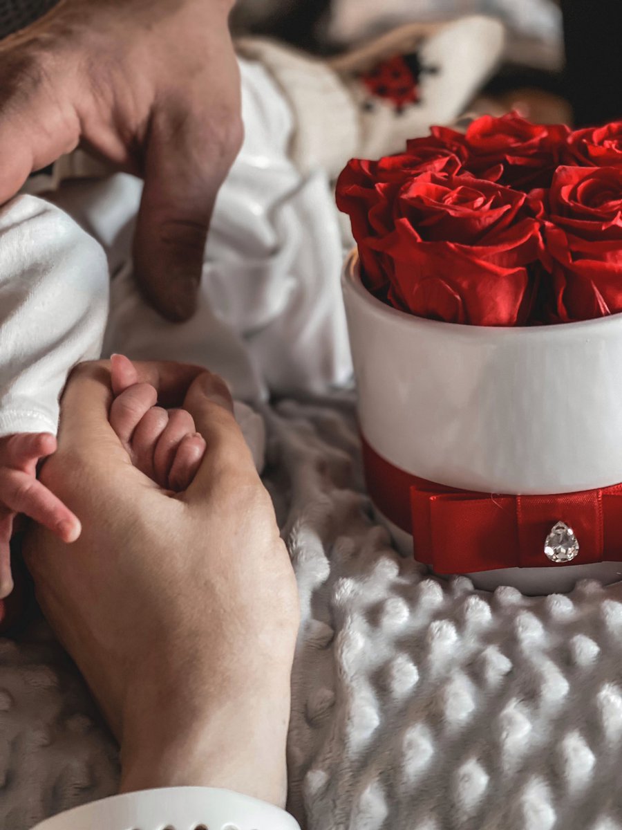 erleliivak's tweet photo. Our First Advent Baby… 👼 Welcome to the world little one…

Thank you 🙏 for choosing us… 🥰

#firstadventsunday #miracle #erleliivak https://t.co/QvxBJyLTv9