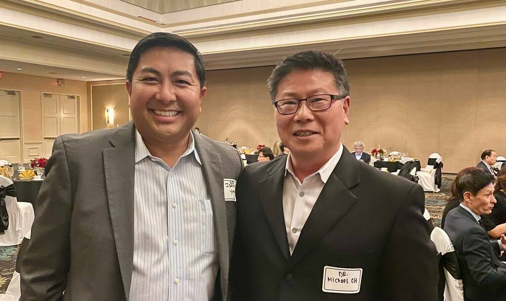 IsaacYangMD's tweet photo. #holiday gala with thanks to @uclahealth And Korean American Medical Association Southern California with #neurosurgeon Michael Oh @ucineurosurgery
.
.
.
#neurosurgery
#surgery
#nsgy #neuroscience #picoftheday #verifyhealthcare #surgtwitter #MedT… https://t.co/RoMxvxPKPJ https://t.co/1Y1ZdWL0mY
