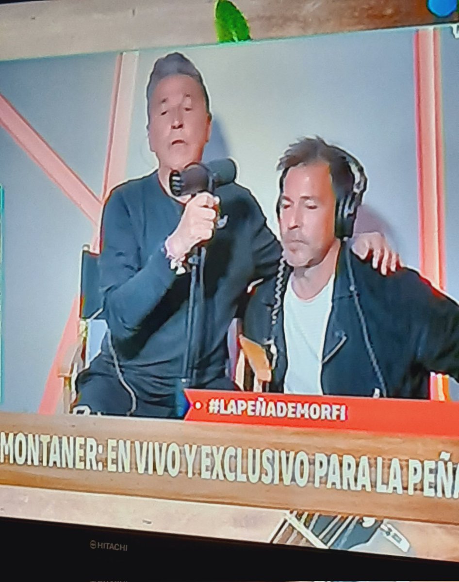maruchi_2004's tweet photo. @montanertwiter hermoso momento,   sos un grande !!  💕 Cuando volves a mar del plata ?? https://t.co/890lwJDtAm