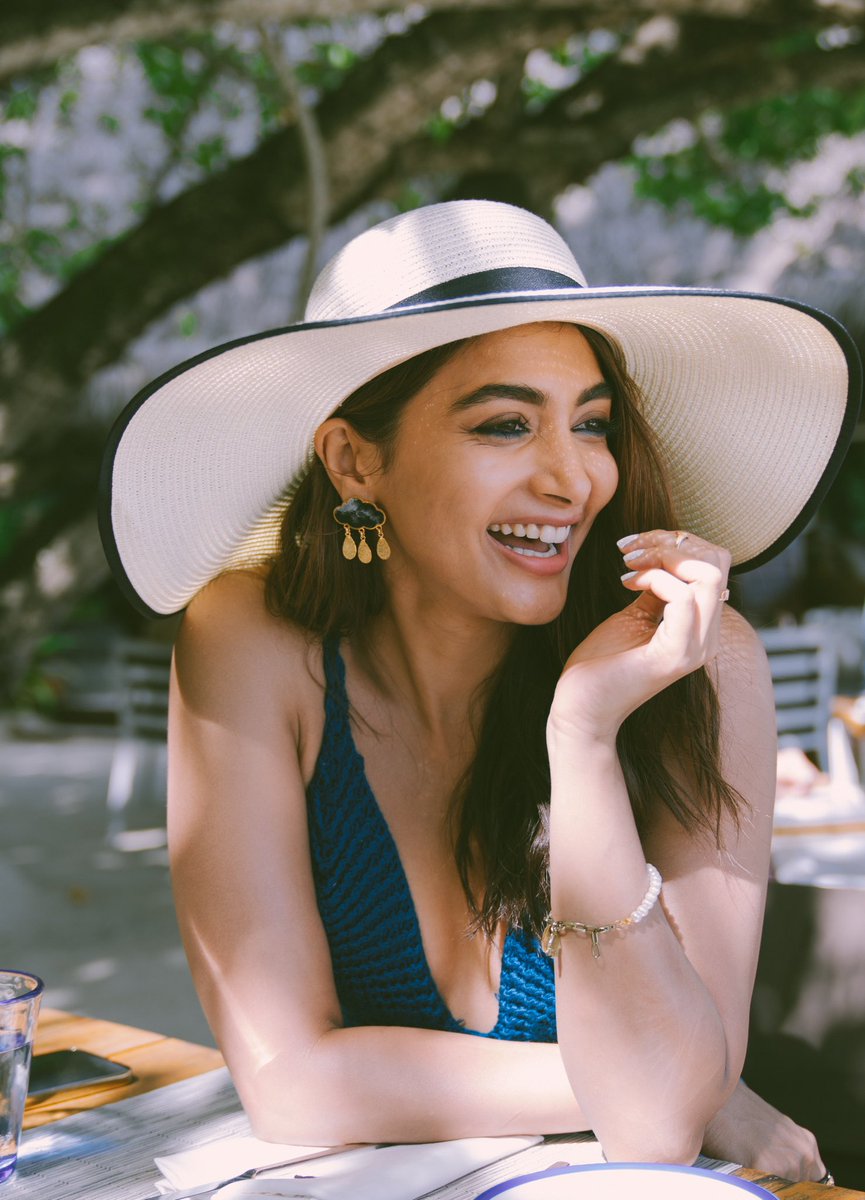 hegdepooja's tweet photo. Serial Laugher 🙃🤭 https://t.co/vzVvwYYTsV