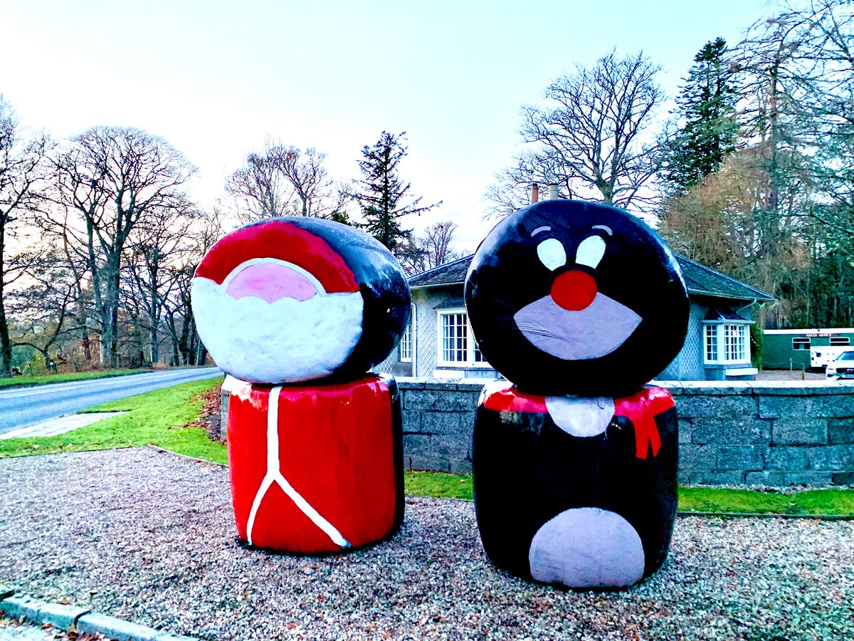 DrJennaRoss's tweet photo. A year after the #COVID19 devastation, we’re bringing some #Christmas2021 cheer to the residents of #Inchmarlo care-home using land art 🎨🚜🎅🏻🧑🏻🎄🦌🎄🏴 Stay tuned (weather permitting) for final reveal next week!
@STVNews @stvAndrea @pressjournal
#Banchory #Aberdeenshire https://t.co/2YeXySc9lW
