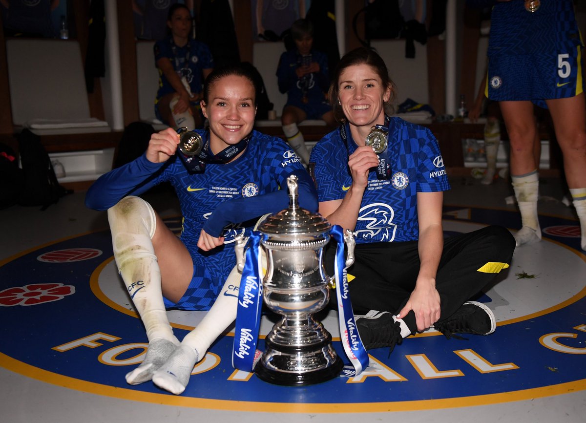 Finishing off 20/21 season in style 🏆🏆🏆🏆 @ChelseaFCW