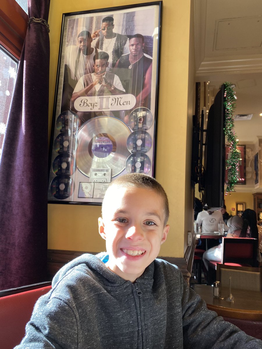 UPSManJohn's tweet photo. A few more pics from Philly today! Love spending time with my my big grandson Matthew! #PopPopLife https://t.co/aHZlCsCcZ5
