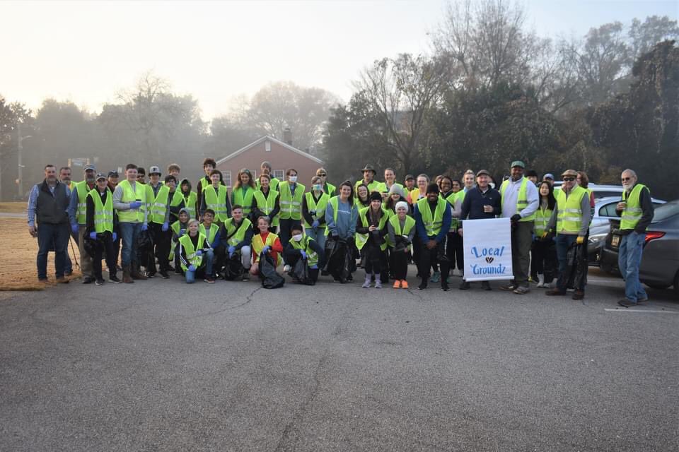 lagrangegaGOV's tweet photo. #THANKYOU to everyone who joined us in #leavingLaGrangebetterthanwefoundit yesterday 12/4. It was a great morning with approximately 60 people! Thank you to #StMarkChurch & #LFD for being our partners for this cleanup. #community #littercleanup #LLBTWFI #lagrangega https://t.co/6gxajhyOxO