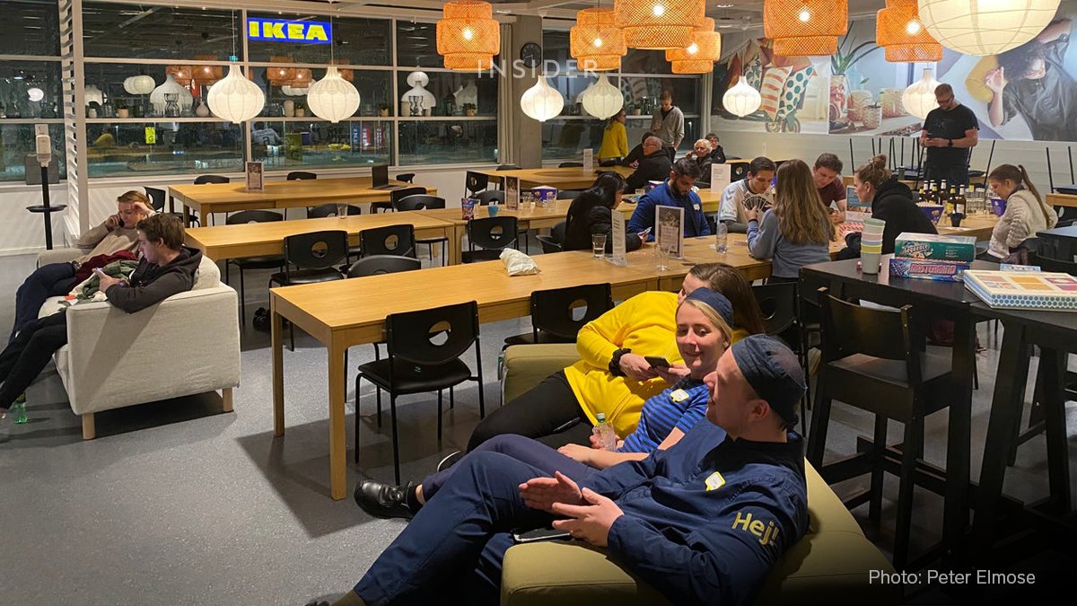 insiderretail's tweet photo. "Everybody was actually calm, and we were able to make it nice and cozy," Elmose said. 

"Our values are to take care of each other and so we had a nice time and enjoyed the evening."

https://t.co/PvGxugeOkK https://t.co/qX0kBkwqLK