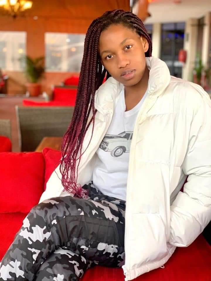 SSlindieg's tweet photo. #DateMyFamilly #Mandisa big up morgal https://t.co/k0LYgacfLW