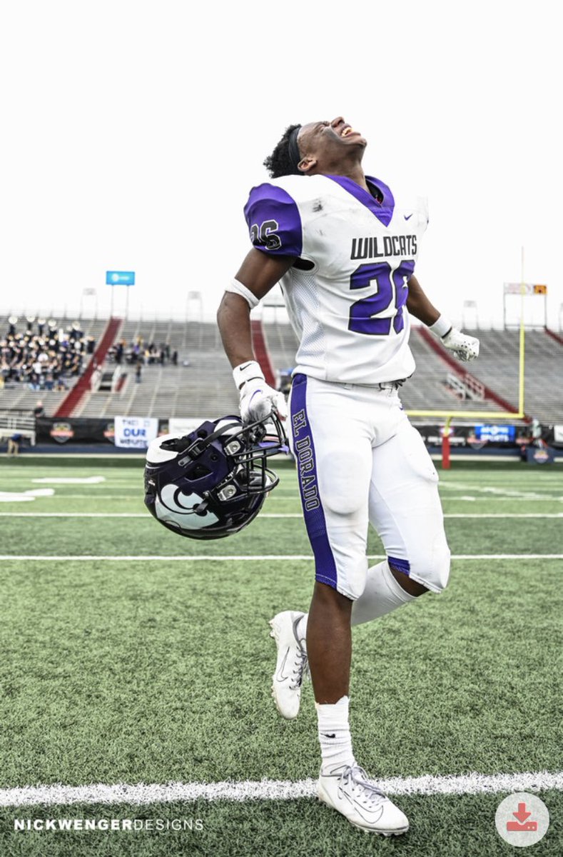 MarioGanter's tweet photo. Great season with the team! Best year yet and I’m so thankful for the coaches and the community and the team. I couldn’t have asked for a better senior season. We ended up on top of 6A and on to the next chapter of my life💜💍 #wildcat4life #26out #nextchapter https://t.co/AFs0g4dGyb