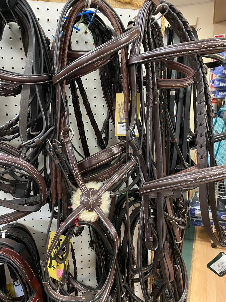 SDSaddlery's tweet photo. Ho Ho Horse!!! Dec. 5-11 20% off Tack Sale
We hope to see you today for the first day of our week-long sale
https://t.co/acTihl53wh https://t.co/3roYU1isQn