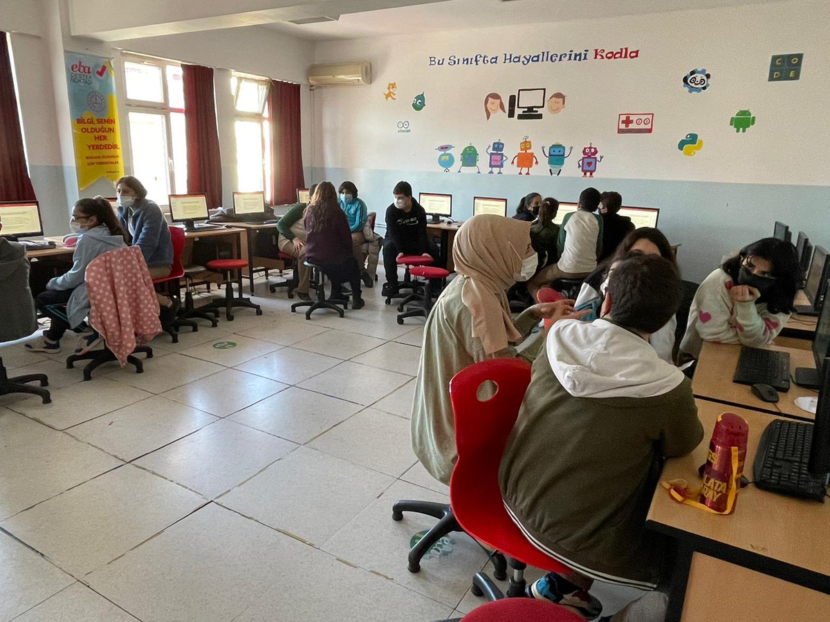 Harezmi çalışmamızın 2. Haftasında gruplarımıza bir problemde olması gereken özelliklerin neler olduğunu anlattık. Ardından önceki hafta verdiğimiz ödevde çevrelerinde “problem” olarak nitelendirdikleri durumlarını gruplarında değerlendirdiler.
<a href="/harezmibagcilar/">Bağcılar İlçesi Harezmî Ekibi</a>
<a href="/BagcilarMem/">Bağcılar İlçe Milli Eğitim Müdürlüğü</a>