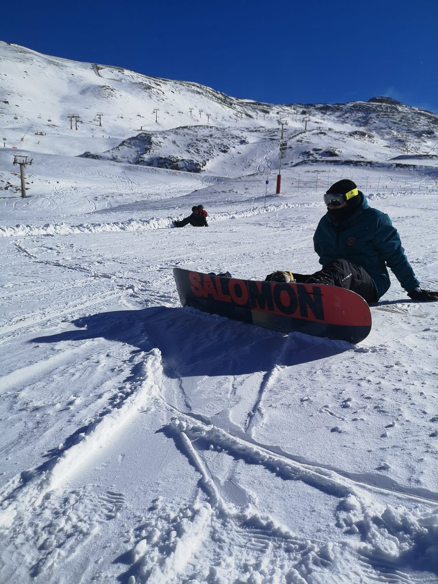 MonfiXico's tweet photo. Ma frio q alicatando un iglu https://t.co/138wbqRQa4