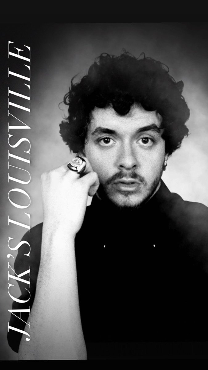 bree03_bree's tweet photo. Petition to get one of these for @jackharlow https://t.co/ewNjWFzw9L