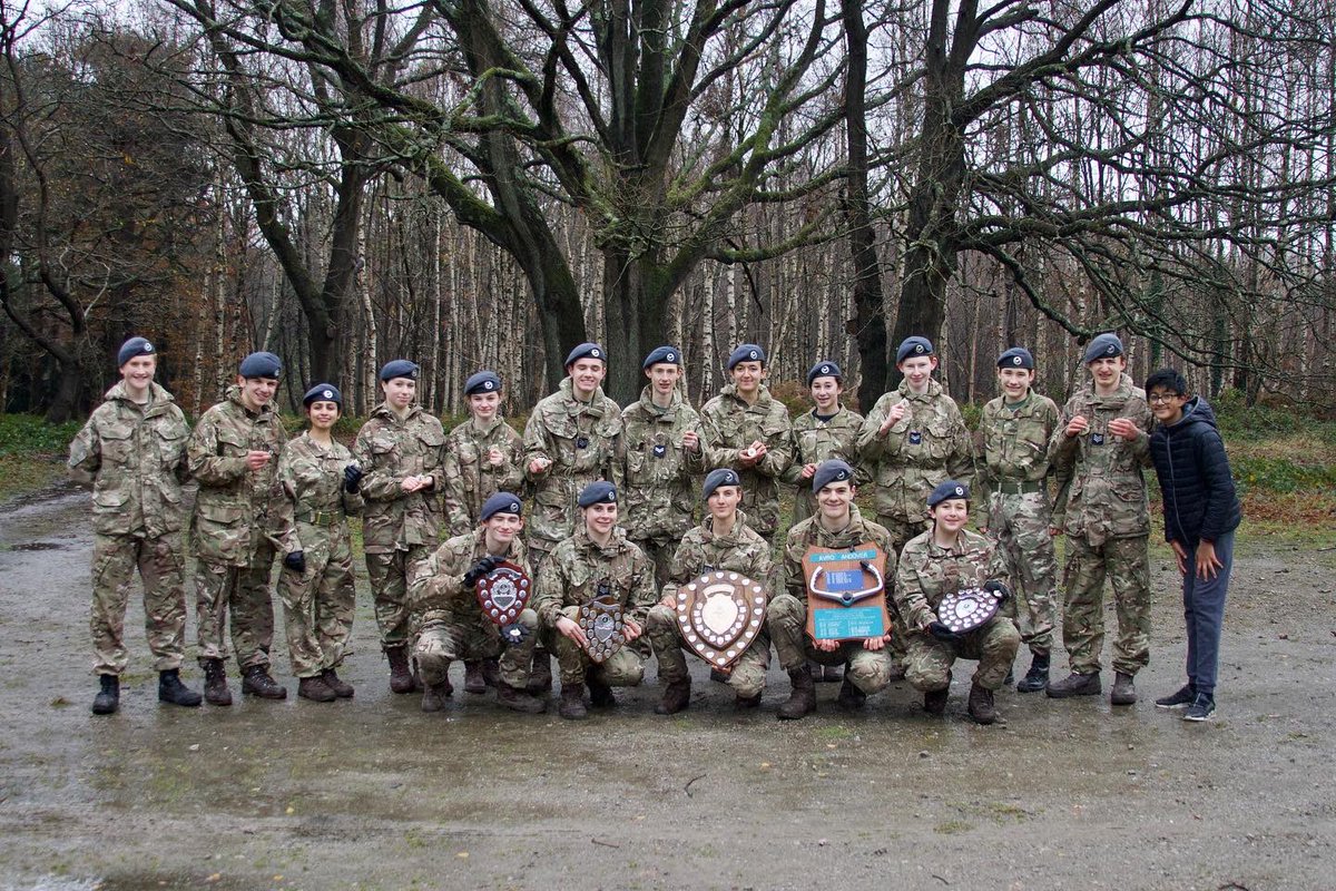 A brilliant morning for 129 Sqn as we picked up 5 of the 6 trophies for the Kent Wing Cross Country competition! 

The trophies were for the U17 boys, Junior men, U15 Girls and Junior Women categories, as well as the overall trophy. 

Well done to everyone who took part!