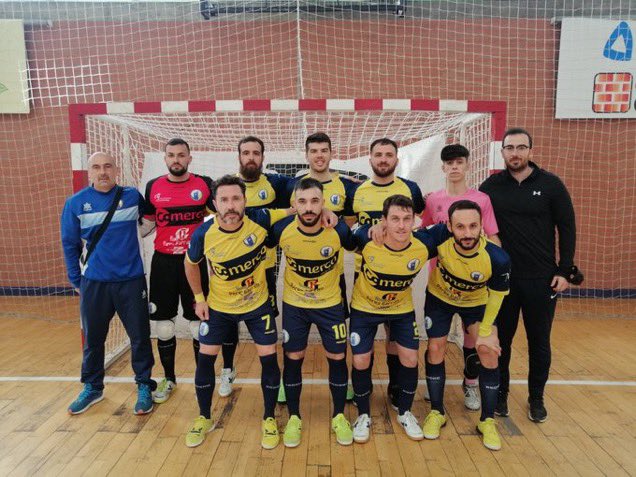 ToroPacheco's tweet photo. Éramos pocos pero fuimos suficiente!!!! +3 y a por el objetivo. VKent https://t.co/qZ0rir9TDo