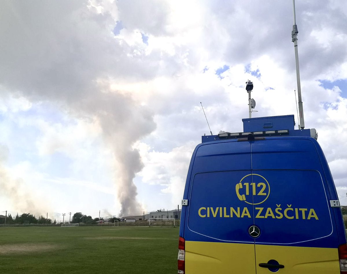 [MEDNARODNI DAN PROSTOVOLJSTVA]

Danes praznujete vi, prostovoljci, ki nesebično opravljate naše skupno poslanstvo, to je blažiti trpljenje ljudi, ki so v stiski.🤍 S tovrstnim ravnanjem, solidarnostjo ter sočutno držo jim vračate upanje in dokazujete, da niso sami🙏🏼