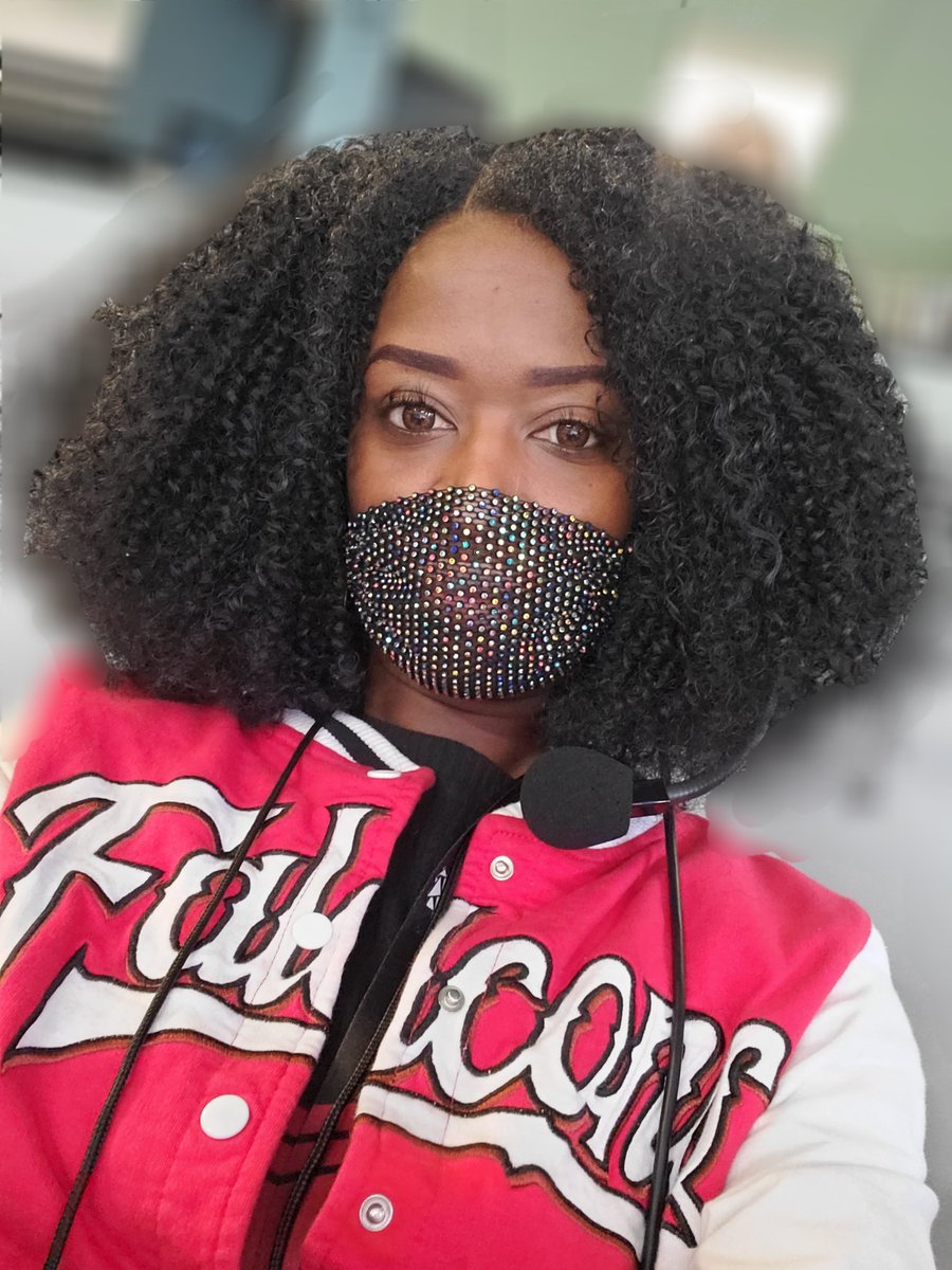 Mari_J285's tweet photo. Go Falcons��� #workflow #dirtybirdsnest #dirtybirds https://t.co/hXqtVYMEaQ