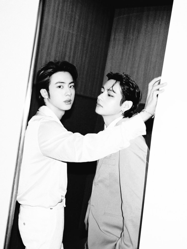 aurorentert's tweet photo. ❗𝗕𝗨𝗦𝗤𝗨𝗘𝗗𝗔 : 𝗕𝗧𝗦 ❗

Nuestros bebés @_BANG_twt se encuentran en busca de SEOKJIN, TAEHYUNG, YOONGI Y HOSEOK para completarse, lo único que piden es que sean activos y comprometidos con las actividades del grupo. Los están esperando con mucho amor. https://t.co/hsCQIIf7W6
