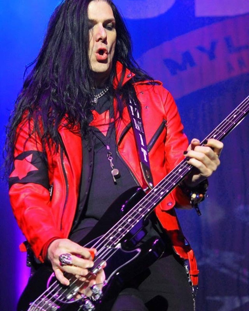 AJT JEWELLERY (@ajtjewellery) on Twitter photo Happy Birthday <a href="/todddammitkerns/">Todd Dammit Kerns</a> 🤘🏻🤘🏻🤘🏻 from <a href="/ajtjewellery/">AJT JEWELLERY</a> #HappyBirthday #Slash #rocknroll Happy Birthday <a href="/todddammitkerns/">Todd Dammit Kerns</a> 🤘🏻🤘🏻🤘🏻 from <a href="/ajtjewellery/">AJT JEWELLERY</a> #HappyBirthday #Slash #rocknroll