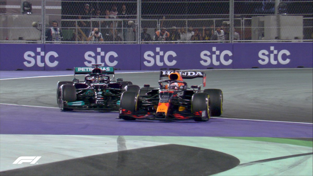 F1's tweet photo. LAP 37/50

Hamilton tries to send one around the outside of Verstappen, but they both go wide!

#SaudiArabianGP 🇸🇦 #F1 https://t.co/KJ0DJ721tj