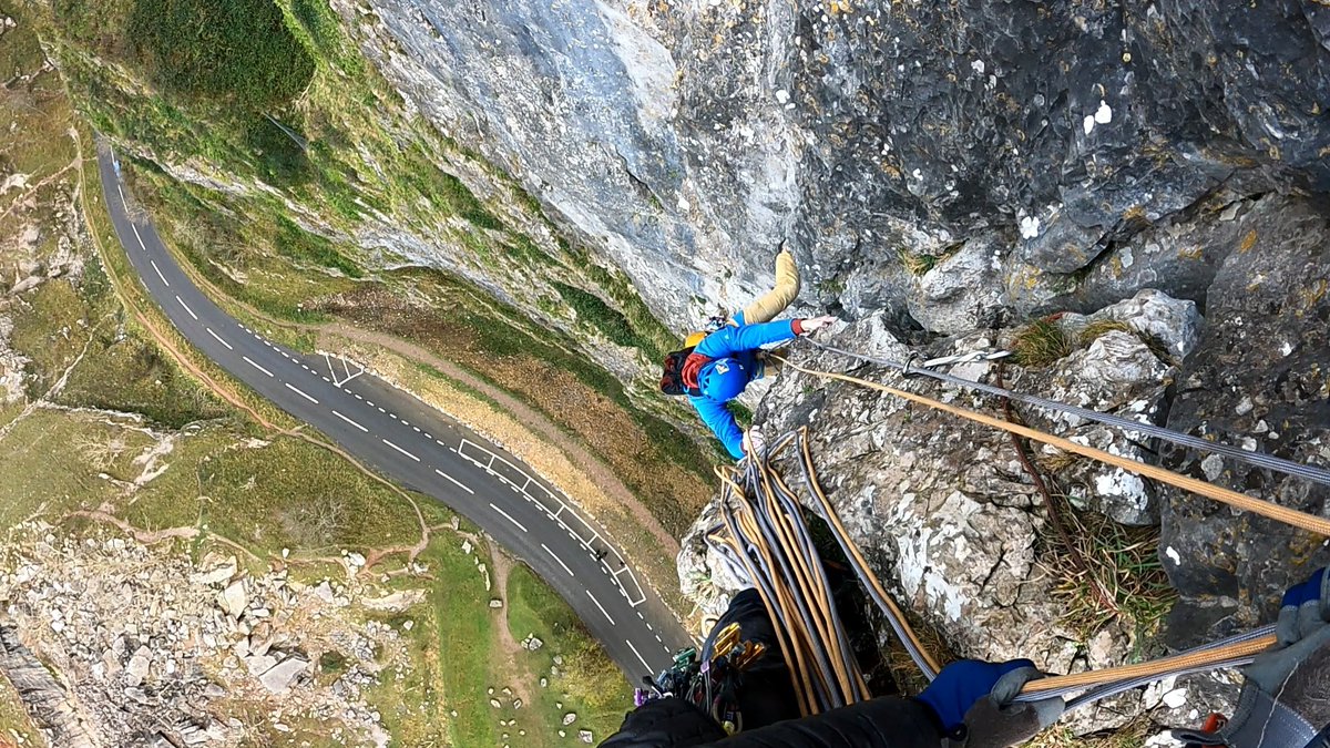 For_the_goats's tweet photo. Big air day in the Yosemite of the West Country. Cheddar! https://t.co/1T5bBPhWgN