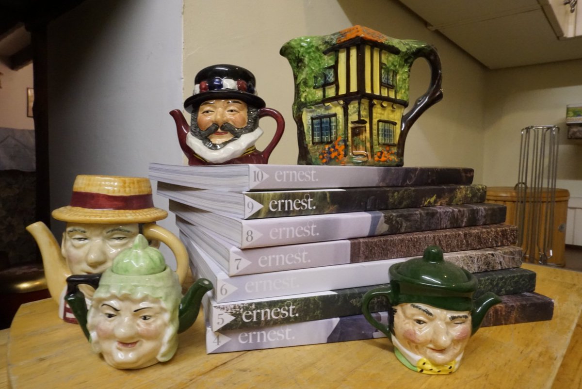 @ernestjournal (pictured here with several of my favourite teapots) are crowdfunding to try and keep publishing. No-one else gives me so much rope to pursue my most hare-brained feature ideas, and it would be grand if they could keep the show on the road. crowdfunder.co.uk/ernest-journal…