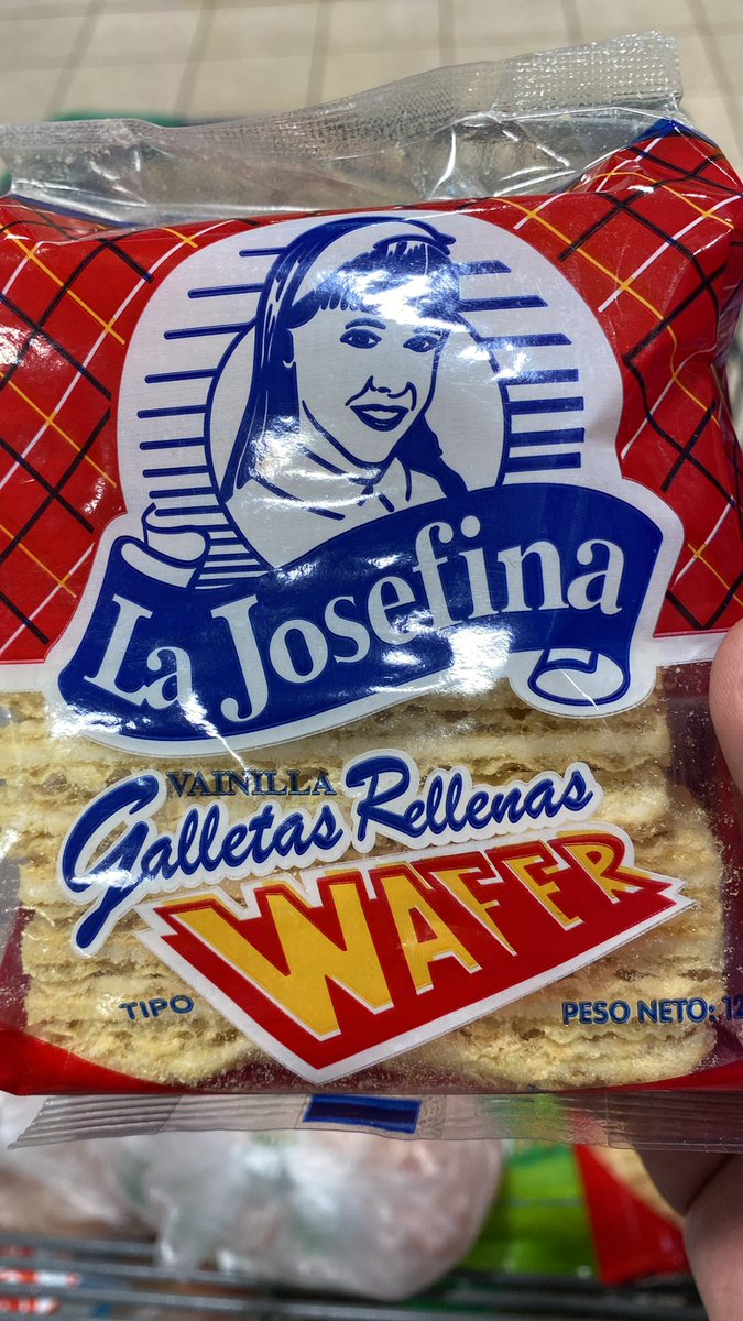 Cada vez que los veo discutiendo si se dice “un yipy” o “una yipy” le pego un mordisco a mi sorbeto de La Josefina y me pregunto por qué comerán yipys…