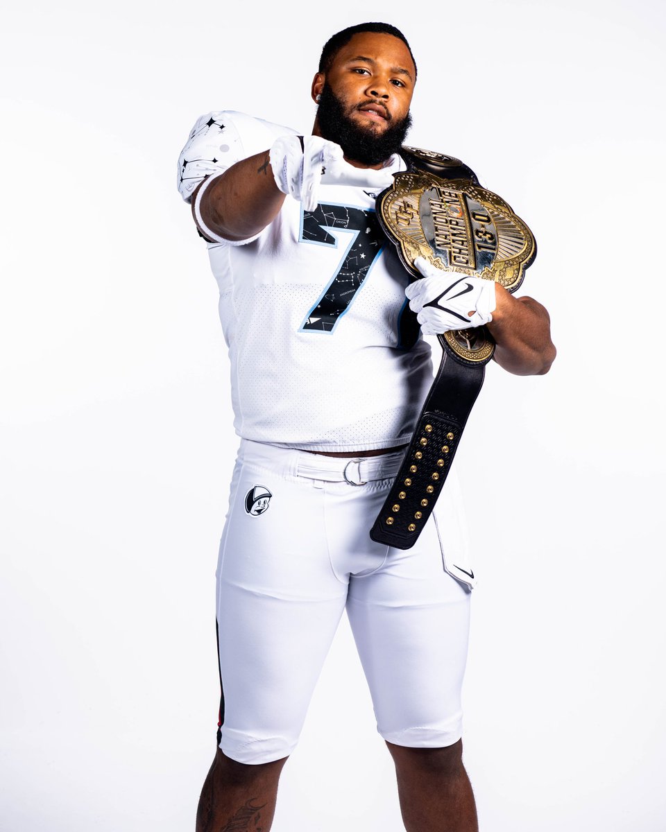 tylanmalik's tweet photo. Amazing visit to @UCF_Football I appreciate everything @CoachHand @ColeHeard_UCF @CoachGusMalzahn #ChargeOn #UCF https://t.co/NDqAOxifi8