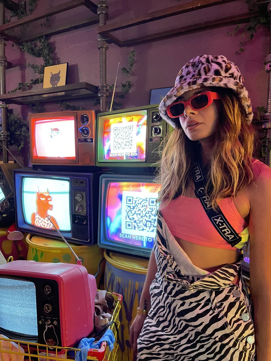 monsieurlapin's tweet photo. Mokibaby Miami fam doin it with @GutterCatGang https://t.co/OY757vyKyV