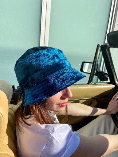 doitlegendary's tweet image. Getaway for the holidays in style.

Click the link below:
legendsofcreativity.com/product/midnig… 

#LegendsOfCreativity #Unisex #luxury #EverydayWear
#CrushedVelvet #BucketHat #doitlegendary