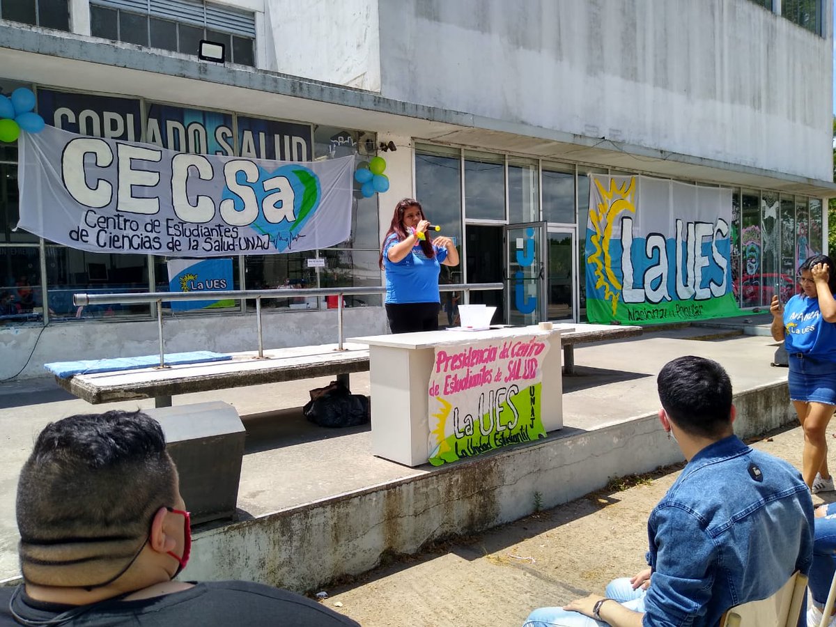 MUNAP_OFICIAL's tweet photo. ASUMIMOS LA PRESIDENCIA DEL CECSa

El día de ayer la compañera Viviana Padilla de @LaUesUnaj asumió la Presidencia del flamante Centro de Estudiantes de Ciencias de la Salud (CECSa) jornada de festejo donde también se aprobó la denominación de CECSa el centro mas grande de UNAJ https://t.co/OxWQ8zRgCX