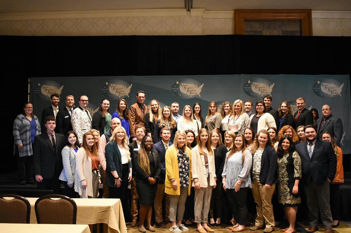 Lauren E. Kachel tweet media