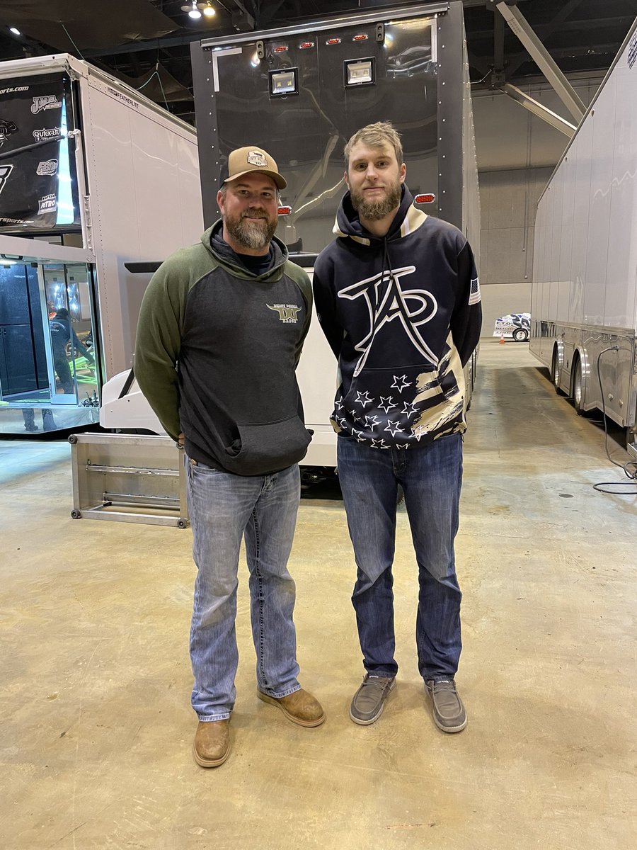 swansonkeeper31's tweet photo. #DirtInDecember got to meet my favorite late model driver at the Dome! Thanks for signing my hat and phone case! @TheFast49 https://t.co/j9kjpW7onK