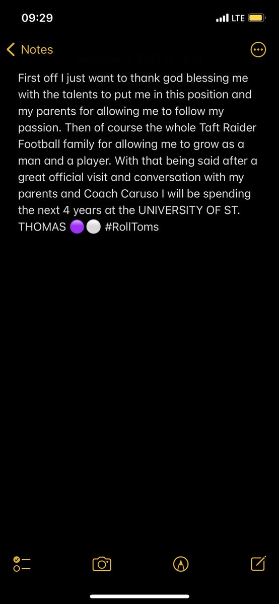 luis_miranda25's tweet photo. 110% Committed 🟣⚪️ @Coach_Caruso @CoachDodson13 @CoachGrayvold @kuchinski8 @TaftRaider @coachmikemull @CoachBattle_22 https://t.co/9FNrxs25ma