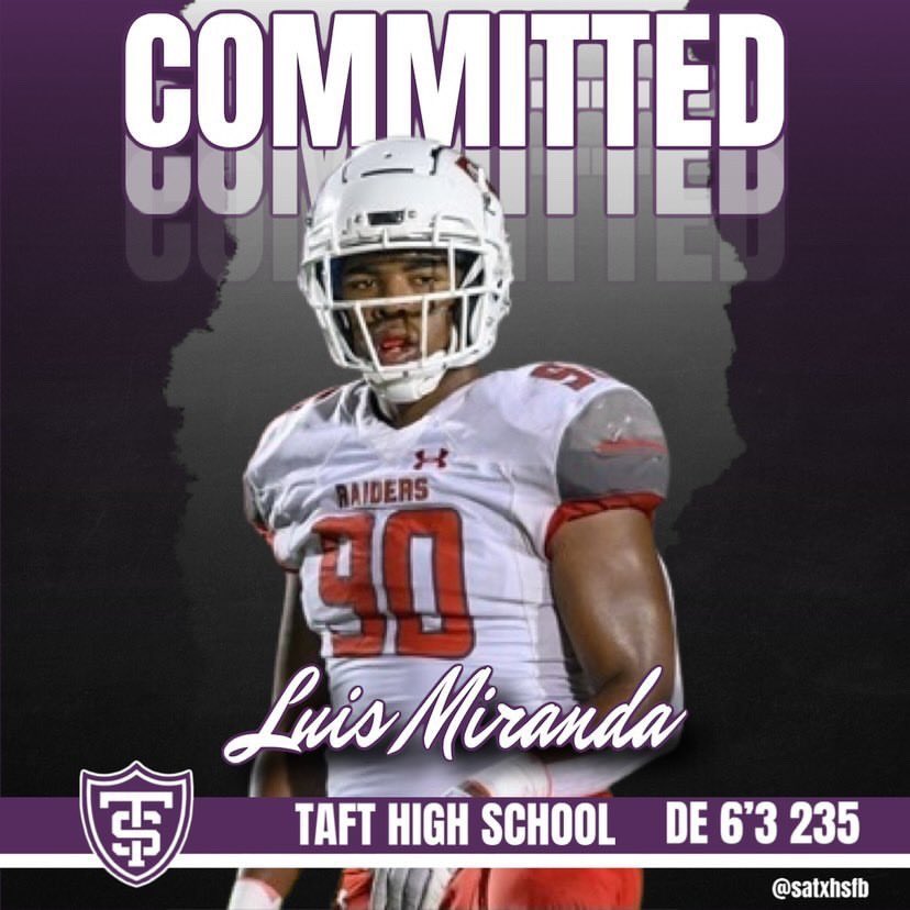 luis_miranda25's tweet photo. 110% Committed 🟣⚪️ @Coach_Caruso @CoachDodson13 @CoachGrayvold @kuchinski8 @TaftRaider @coachmikemull @CoachBattle_22 https://t.co/9FNrxs25ma