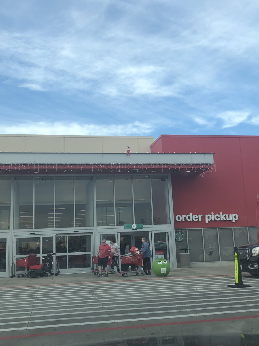 MrsGuangorena's tweet photo. Thank you for a peaceful shopping trip north Fort Worth @Target You terrified my children 😂😂😂 https://t.co/rXSy19n0iO
