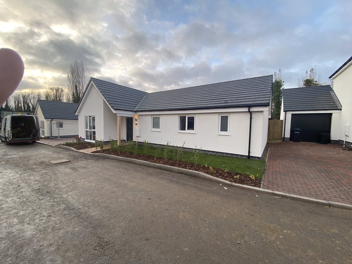 RBAMConstruct's tweet image. 9 new properties ready for their customers before Christmas.

#modernmethodsofconstruction