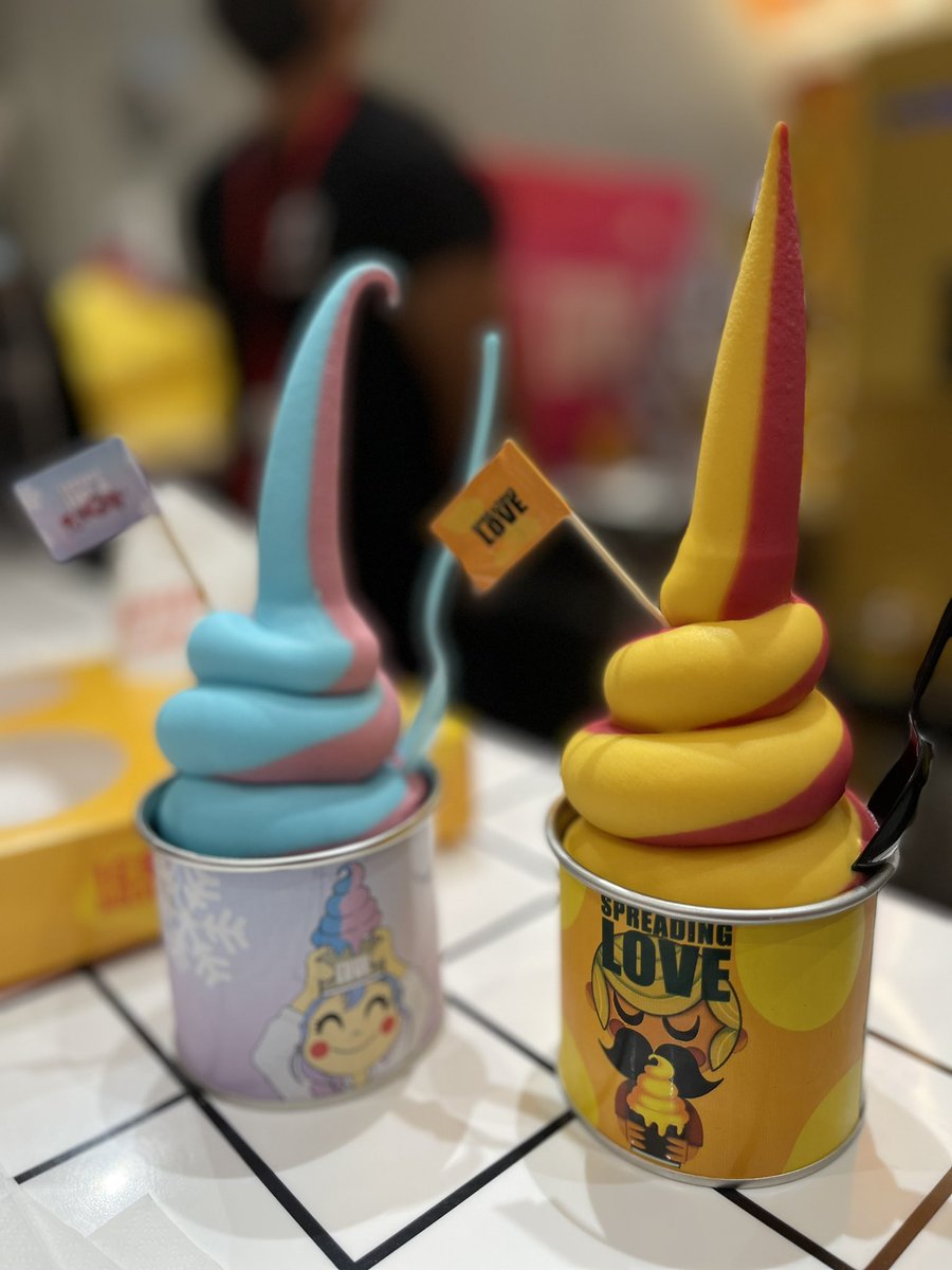 اماكن الرياض tweet media