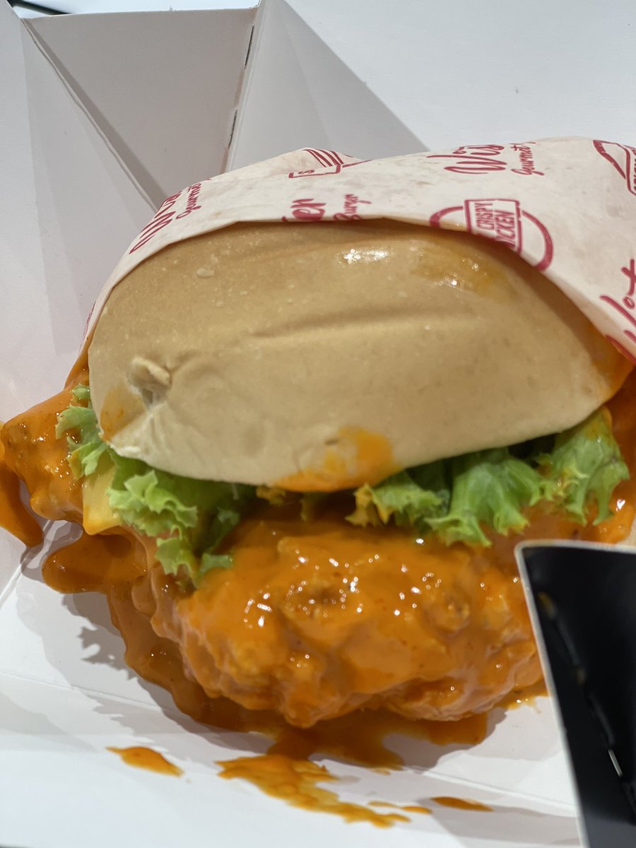 اماكن الرياض tweet media