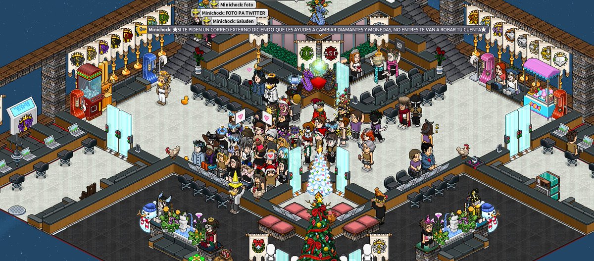 Minichockk's tweet photo. GrandeCrown❤️ https://t.co/WOcmwQE8QM