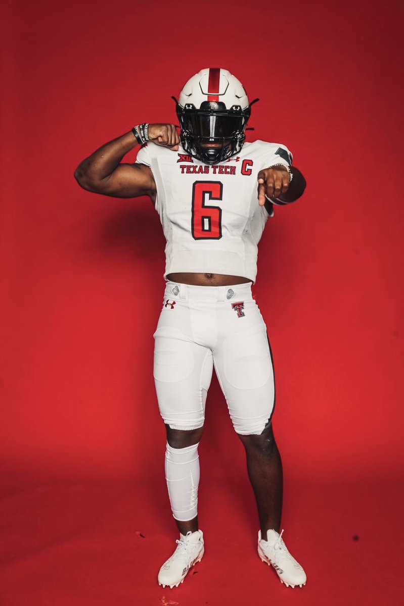 ix_b22's tweet photo. No place like HOME🔴⚫️⚪️ #Wreckem https://t.co/WDhvWxt8gJ