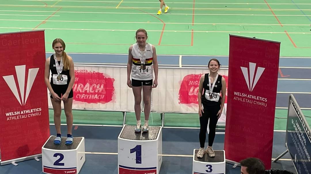 Well Bea Morgan. Am ddiwrnod.A dramatic 200m debut,Bea is still 12 until May but now races at U15. Flat out from the 🔫rolled over the line!A very nasty fall but 4th out of 37 and took the gold for West Wales with a very fast 27.93 ! 🏅 🏃🏻‍♀️💪🏻#thisgirlcan Prowd iawn!