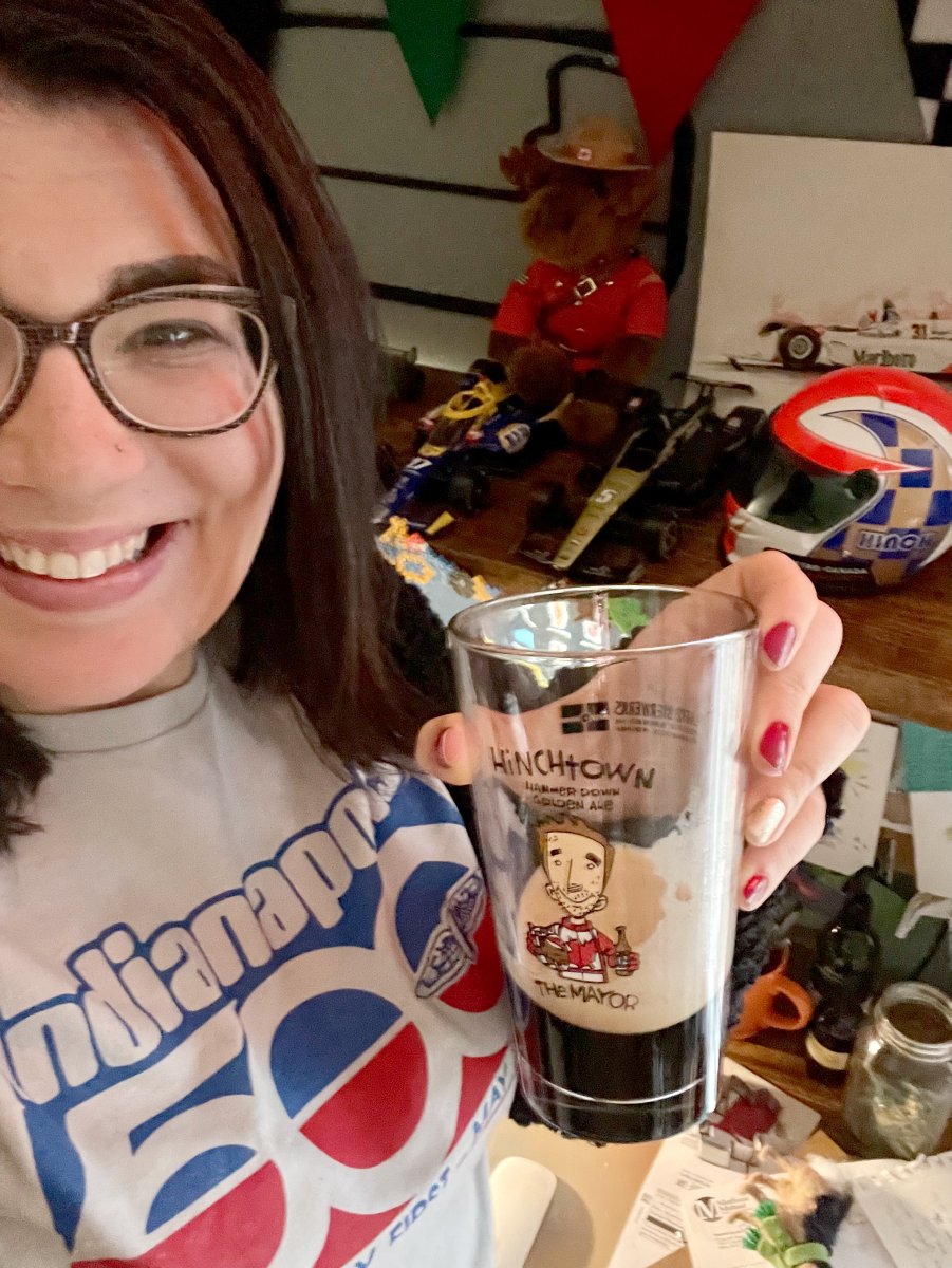 mama_gforce's tweet image. Cheers to you, @Hinchtown! Happy birthday! #sameenergy #differentbeer