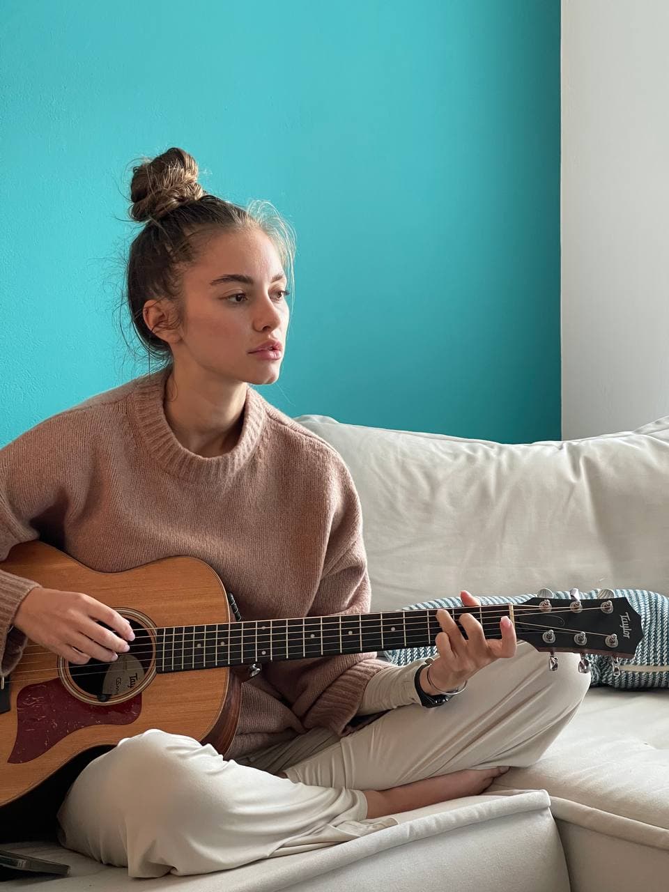 SolaZola (NSFW) on Twitter: "Guess what song I play😜 https://t.co