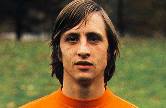 erik91fcb's tweet photo. qui est le meilleur 9 de l'histoire ? https://t.co/SgJZglUHVH