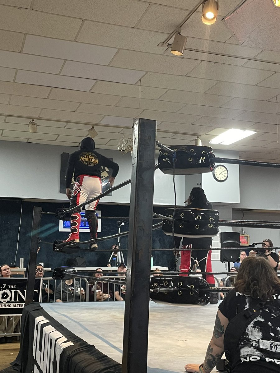dhagerj15's tweet photo. Honestly one of my favorite teams in all of wraslin. https://t.co/tIjkcHb9oa