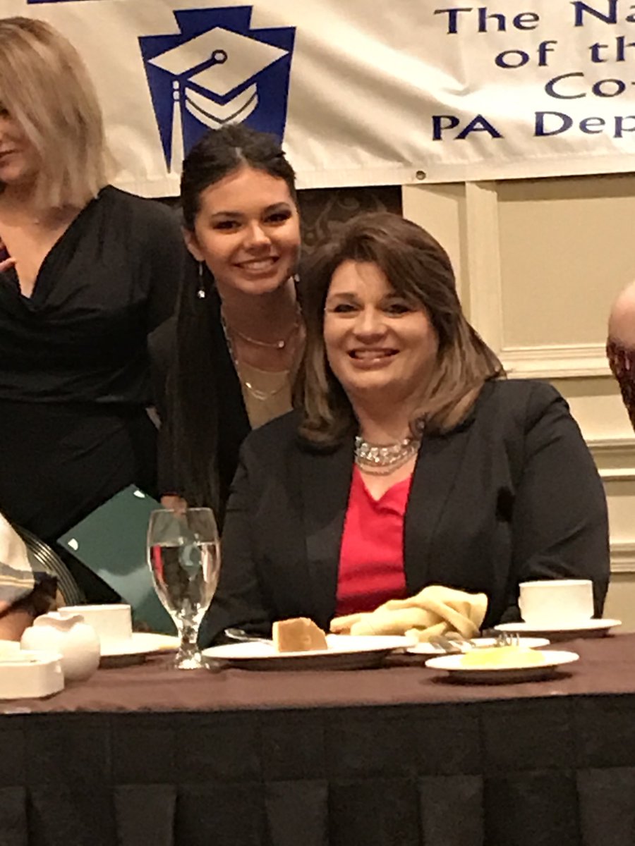 McGuffeyHS's tweet photo. Best of luck to Mrs. Denise Leigh who is 1 of 12 Finalist for Pennsylvania Teacher of Year and her student Macey Whipkey. https://t.co/irLzyYUwug