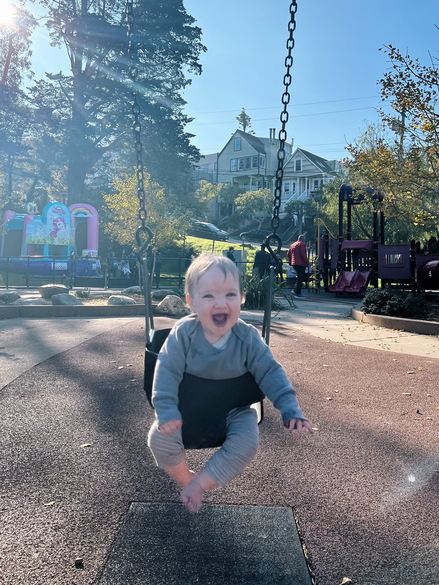 alexmr's tweet image. Some professional AND personal news: we announced our fundraising @Sense_HQ and it’s my daughter’s first birthday today! She’s super excited about the future of hiring and playground swings. sensehq.com/post/sense-rai…